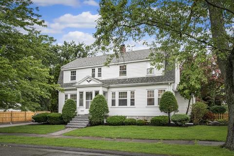 12 Richards St, Danvers, MA 01923 photo 1