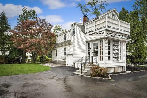 12 Richards St, Danvers, MA 01923 photo 5
