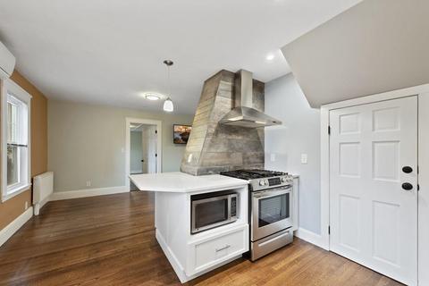 12 Richards St, Danvers, MA 01923 photo 9