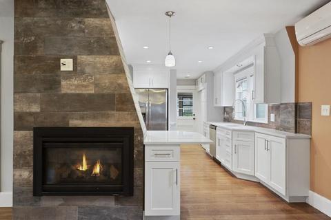 12 Richards St, Danvers, MA 01923 photo 10