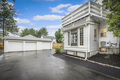 12 Richards St, Danvers, MA 01923 photo 3