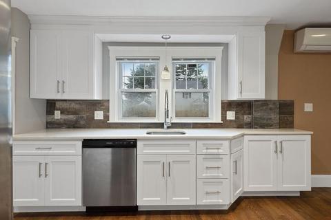 12 Richards St, Danvers, MA 01923 photo 7