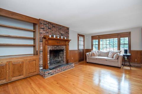 21 Wright Pl, Wilbraham, MA 01095 photo 5