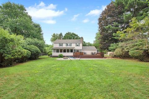 21 Wright Pl, Wilbraham, MA 01095 photo 2