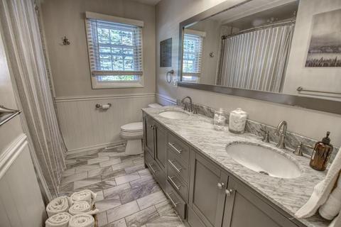 139 Spring View Dr, Lynn, MA 01904 photo 19