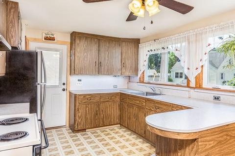 20 Beech St, Saugus, MA 01906 photo 8
