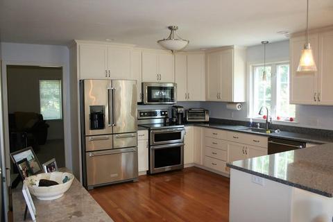 32 Corbin Rd, Dudley, MA 01571 photo 2
