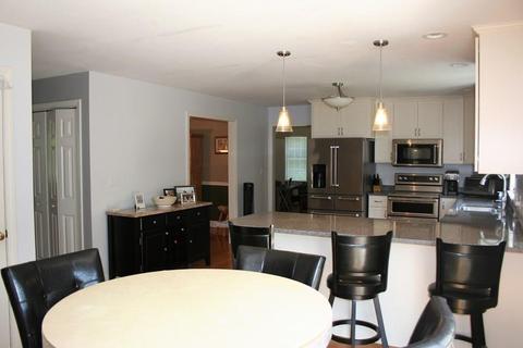 32 Corbin Rd, Dudley, MA 01571 photo 5