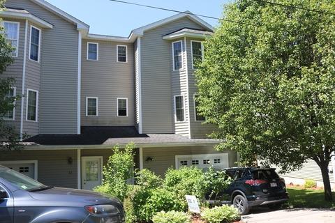 49 Gibbs St, Worcester, MA 01607 photo 1