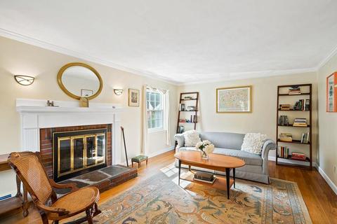 56 Forest St, Reading, MA 01867 photo 17