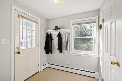 56 Forest St, Reading, MA 01867 photo 6