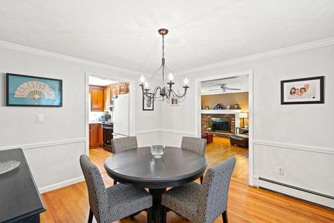 56 Forest St, Reading, MA 01867 photo 9