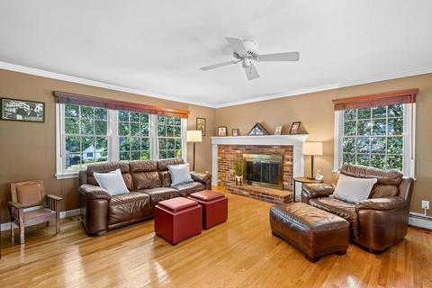 56 Forest St, Reading, MA 01867 photo 7