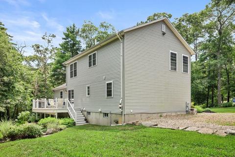 34 Bennett St N, Gloucester, MA 01930 photo 37