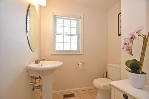 22 Bartlett Rd, Randolph, MA 02368 photo 7