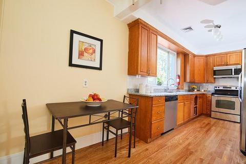 92 Coolidge St #2, Brookline, MA 02446 photo 8