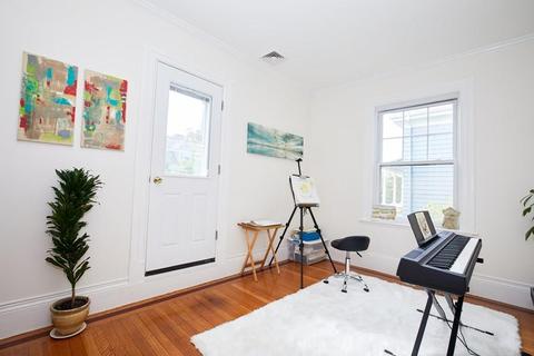 92 Coolidge St #2, Brookline, MA 02446 photo 10