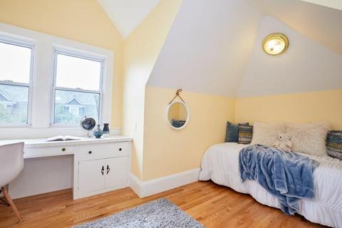 92 Coolidge St #2, Brookline, MA 02446 photo 20