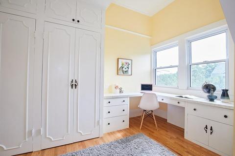 92 Coolidge St #2, Brookline, MA 02446 photo 18