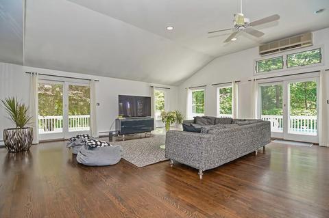 184 Summer St, Hingham, MA 02043 photo 3