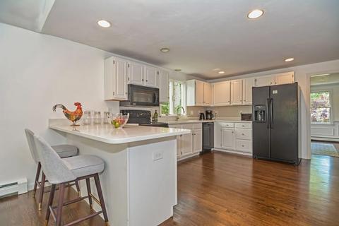 184 Summer St, Hingham, MA 02043 photo 7