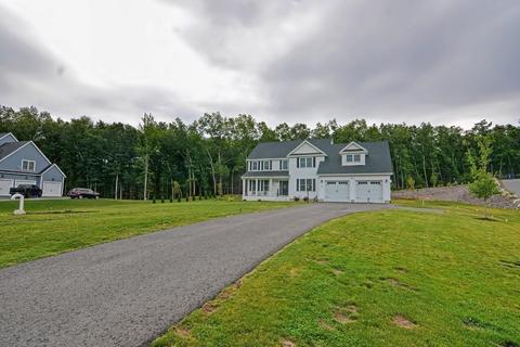 25 Bear Hill Rd, Dunstable, MA 01827 photo 3