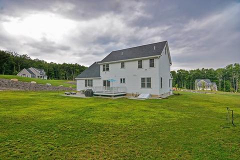25 Bear Hill Rd, Dunstable, MA 01827 photo 4