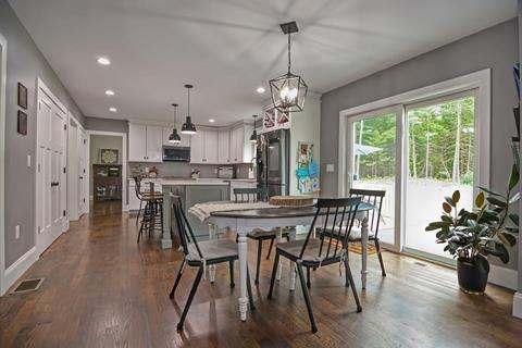 25 Bear Hill Rd, Dunstable, MA 01827 photo 12