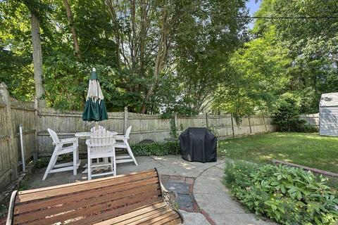 281 Sprague St, Dedham, MA 02026 photo 3