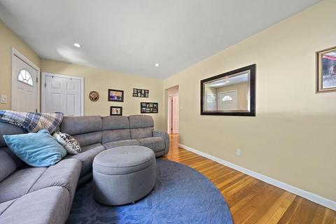281 Sprague St, Dedham, MA 02026 photo 8