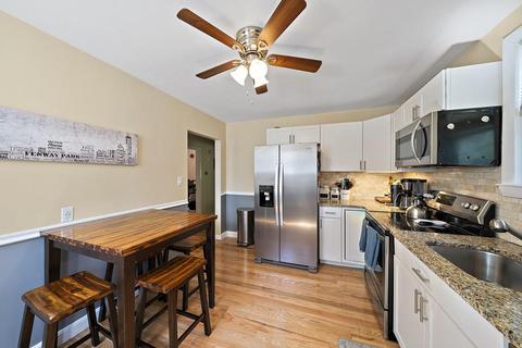 281 Sprague St, Dedham, MA 02026 photo 4
