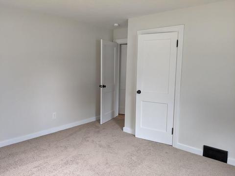 9 Springbrook Rd, Auburn, MA 01501 photo 7