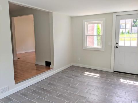 9 Springbrook Rd, Auburn, MA 01501 photo 5