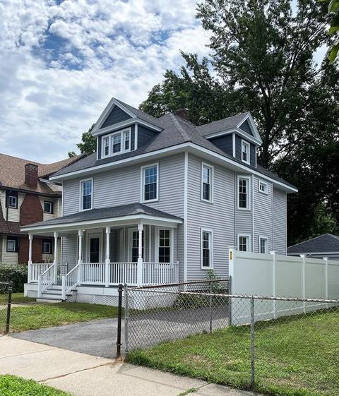 999 Sumner Ave, Springfield, MA 01118 photo 2