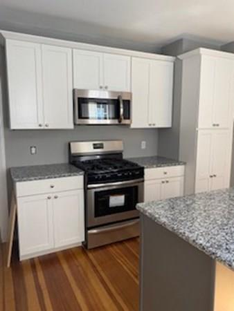 999 Sumner Ave, Springfield, MA 01118 photo 4