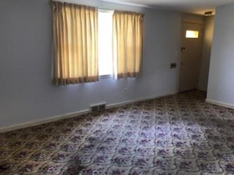 64 Judith St, Springfield, MA 01118 photo 3