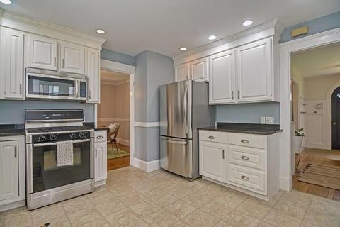 13 Laurel Dr, Needham, MA 02492 photo 11