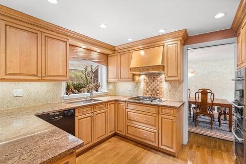 14 Sunset Rd, Needham, MA 02494 photo 2