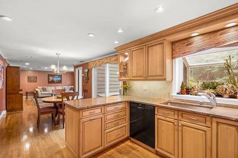 14 Sunset Rd, Needham, MA 02494 photo 4