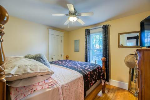 68 Chilson St, Springfield, MA 01118 photo 15