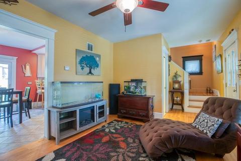68 Chilson St, Springfield, MA 01118 photo 9