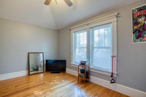 68 Chilson St, Springfield, MA 01118 photo 18