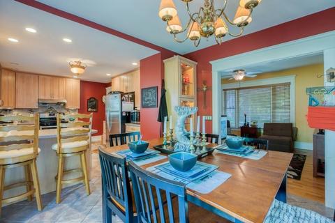 68 Chilson St, Springfield, MA 01118 photo 8