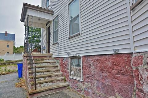 424 Linden St, Fall River, MA 02720 photo 4
