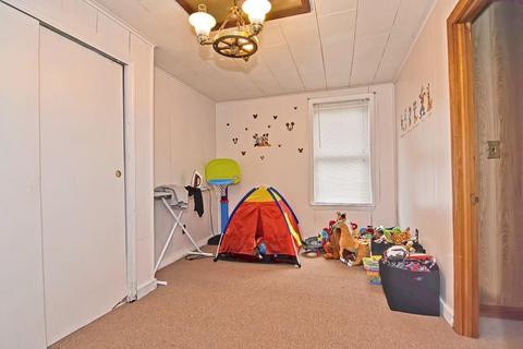 424 Linden St, Fall River, MA 02720 photo 12