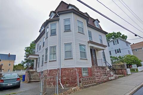 424 Linden St, Fall River, MA 02720 photo 1