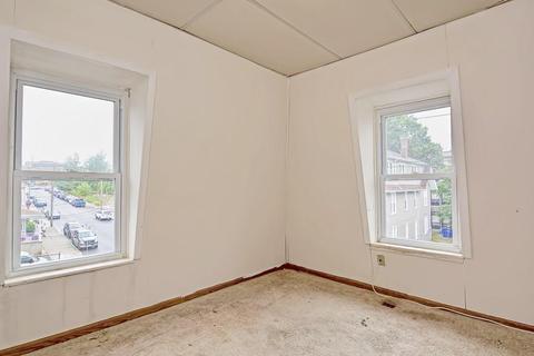 424 Linden St, Fall River, MA 02720 photo 33