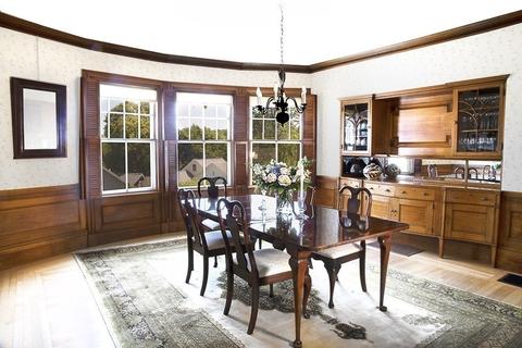 8 Ayer Rd, Harvard, MA 01451 photo 2