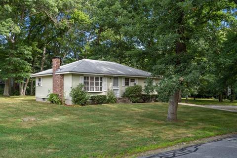 47 Pine St, Franklin, MA 02038 photo 4