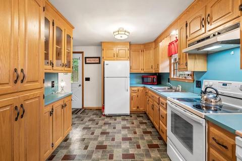 47 Pine St, Franklin, MA 02038 photo 8